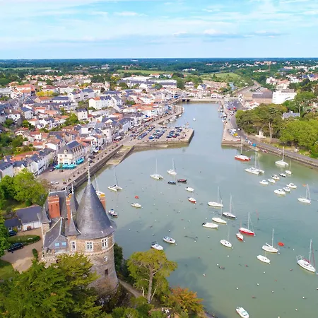 La Perle De Jade-1 By Interhome * Pornic