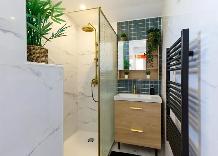 La Perle De Jade-1 By Interhome Pornic