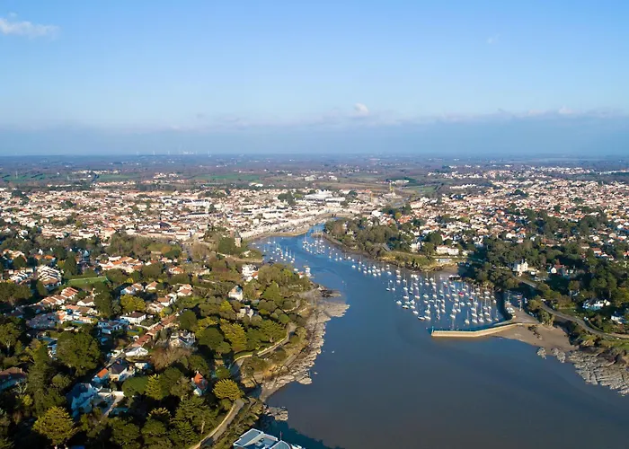 La Perle De Jade-1 By Interhome Pornic